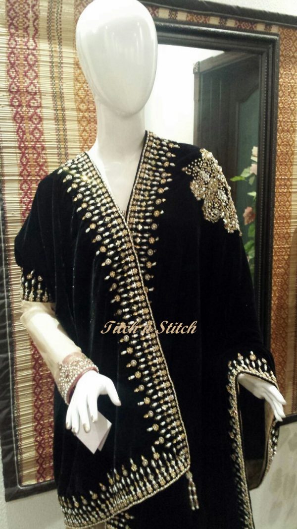Black Hand Embellished Shawl TNSVS02 - Image 2