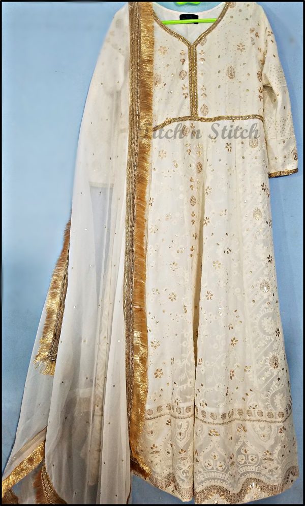 Off-White Chicken Kari Gown TNSPR39