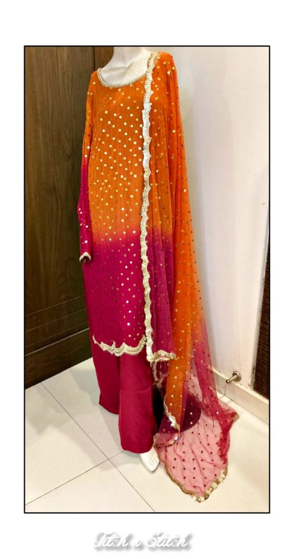 Stunning Kamdani Suit TNSPR2