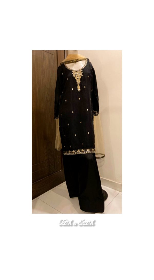 Black farshi shalwar suit TNSPR24